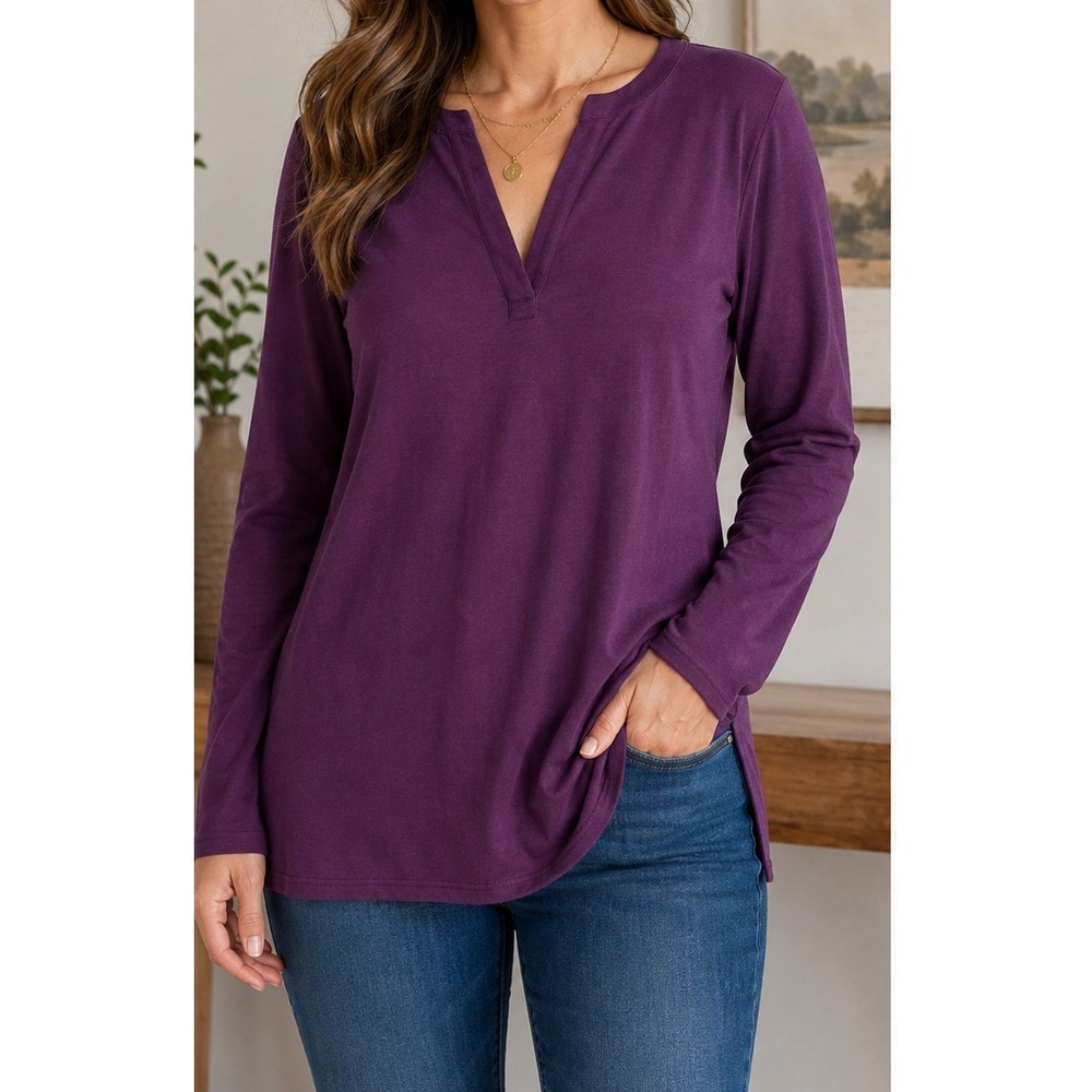 Duluth Trading Women M Purple LS Knit Tunic Split Neck Relaxed Casual Top